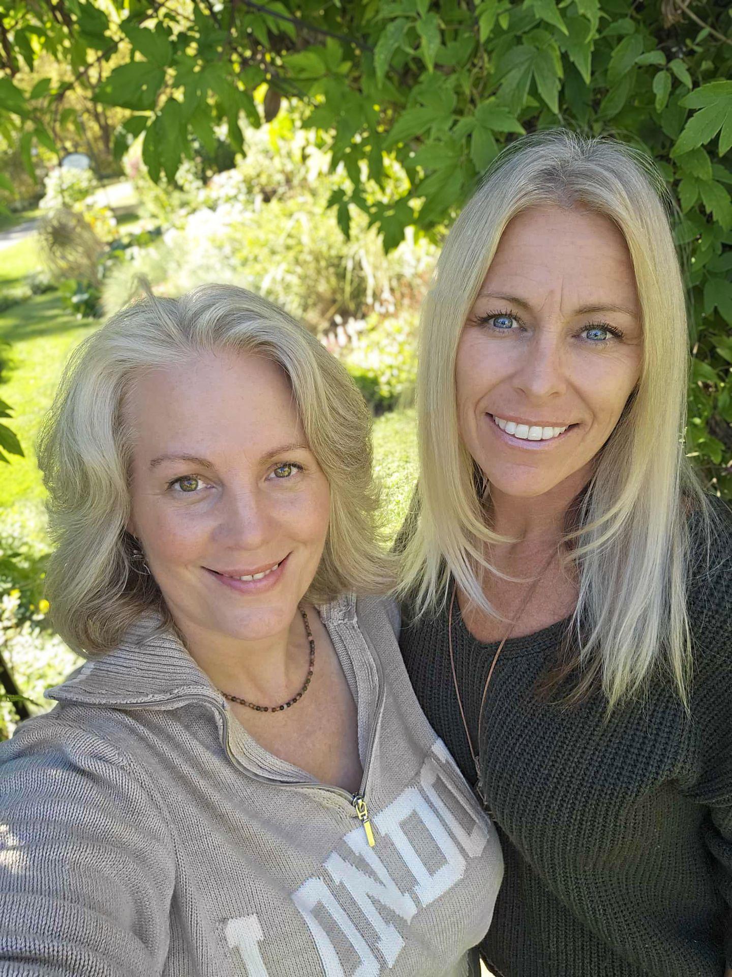 Candi & Nicole